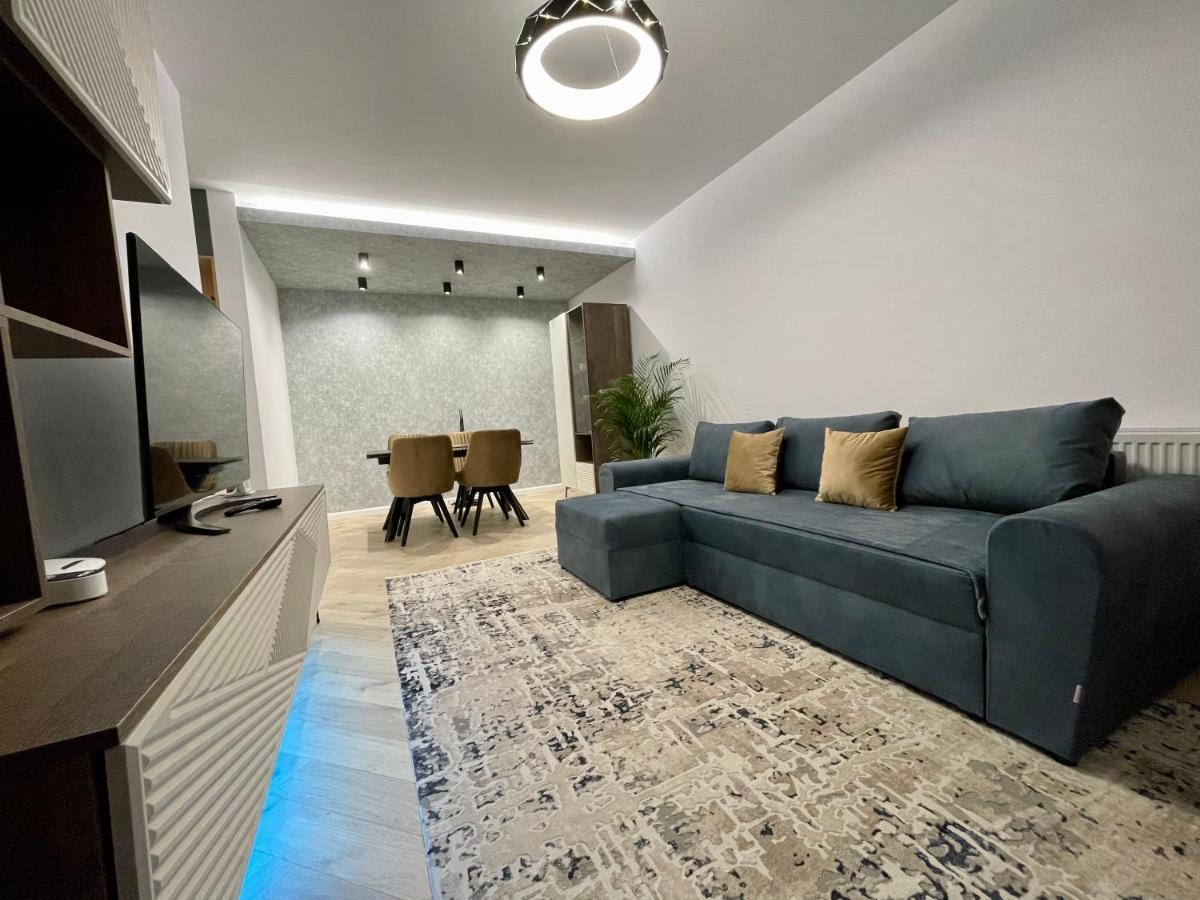 Lakeside Aparthotel Cluj Napoca Bagian luar foto